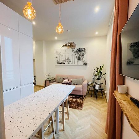 Le Nid Douillet De Patricia Apartment Paris Ngoại thất bức ảnh