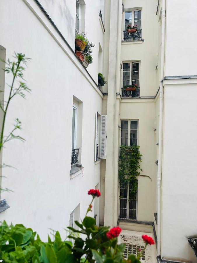 Le Nid Douillet De Patricia Apartment Paris Ngoại thất bức ảnh
